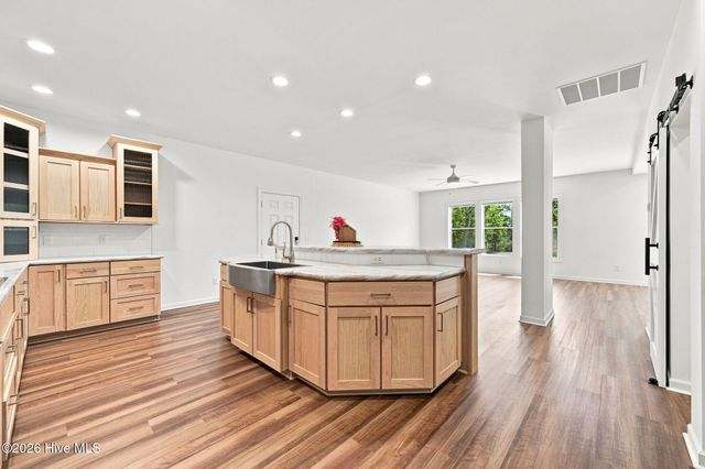 324 Clearview Drive, Holly Ridge, NC 28445