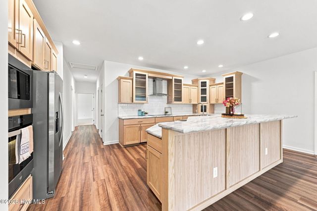 324 Clearview Drive, Holly Ridge, NC 28445