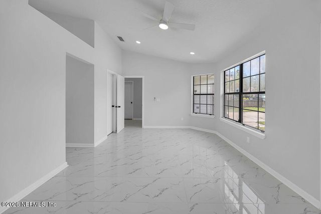 3861 WINTER BERRY Road E, Jacksonville, FL 32210