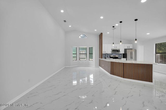 3861 WINTER BERRY Road E, Jacksonville, FL 32210