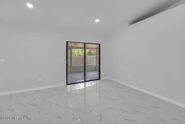 3861 WINTER BERRY Road E, Jacksonville, FL 32210