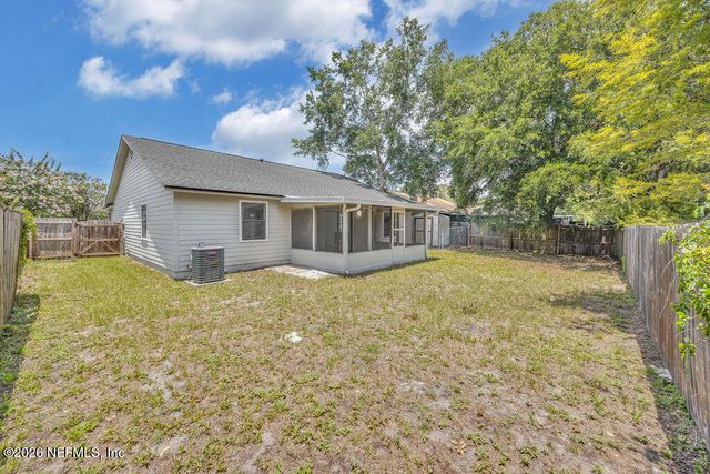 3861 WINTER BERRY Road E, Jacksonville, FL 32210