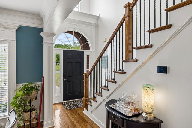 5423 Cliffstone Dr, Smyrna, TN 37167