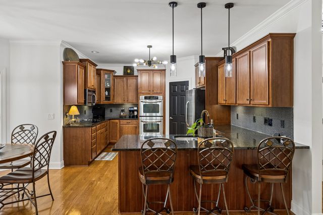 5423 Cliffstone Dr, Smyrna, TN 37167