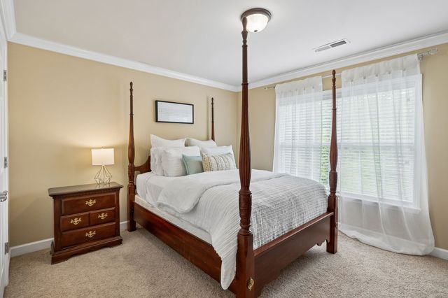 5423 Cliffstone Dr, Smyrna, TN 37167