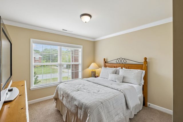 5423 Cliffstone Dr, Smyrna, TN 37167