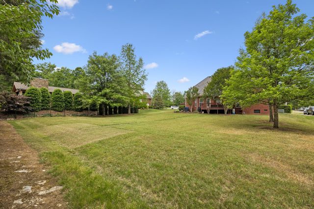 5423 Cliffstone Dr, Smyrna, TN 37167