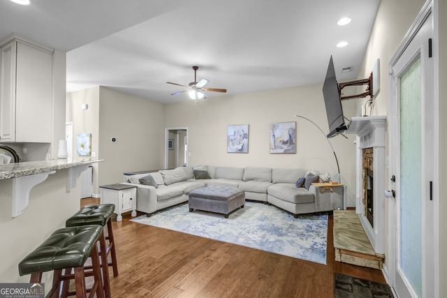 105 Pineland Drive 6, Newnan, GA 30263
