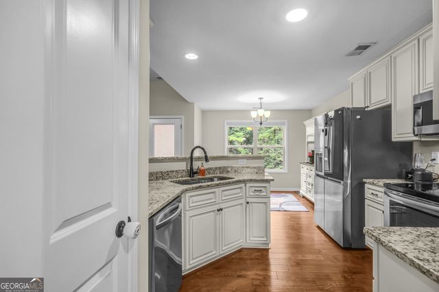 105 Pineland Drive 6, Newnan, GA 30263