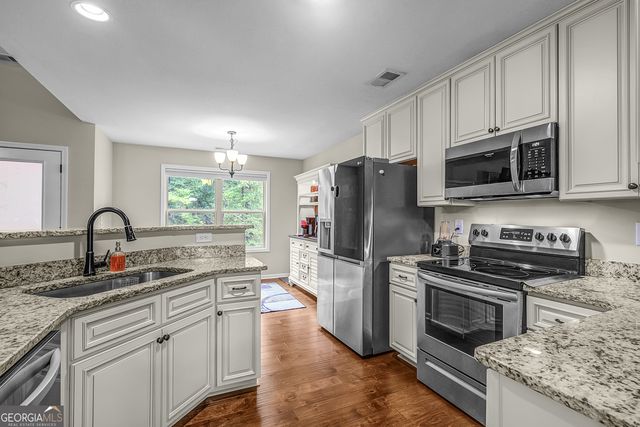 105 Pineland Drive 6, Newnan, GA 30263