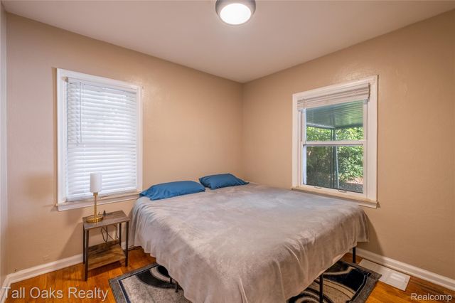 2605 Nebraska Avenue, Flint, MI 48506