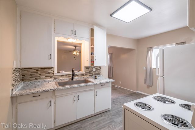 2605 Nebraska Avenue, Flint, MI 48506