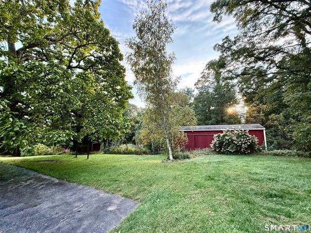 217 Munger Lane, Bethlehem, CT 06751
