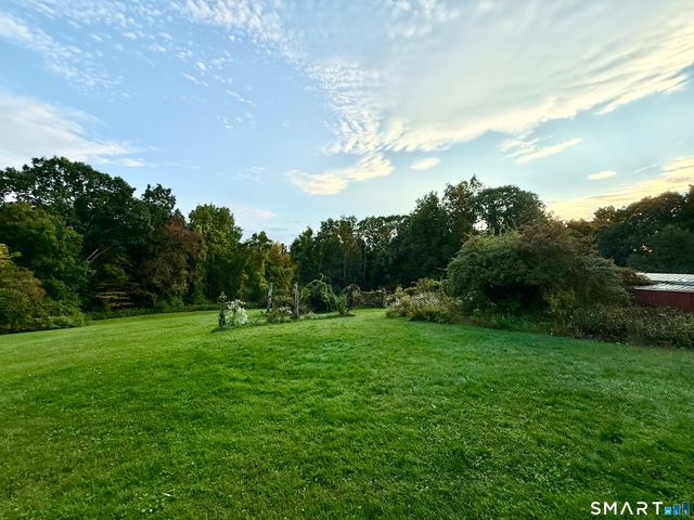 217 Munger Lane, Bethlehem, CT 06751