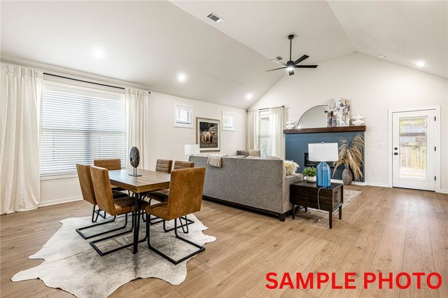 2729 Meditation Loop, Springdale, AR 72764