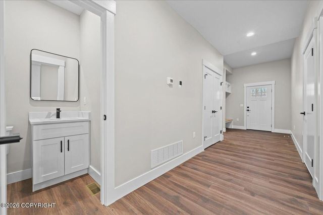 2194 S Skyward View Circle, Palmer, AK 99645