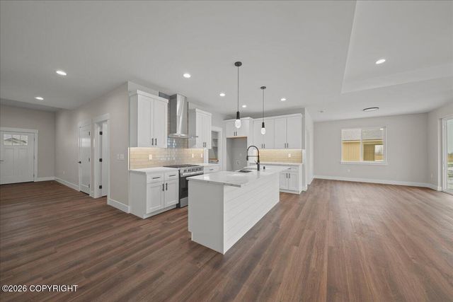 2194 S Skyward View Circle, Palmer, AK 99645