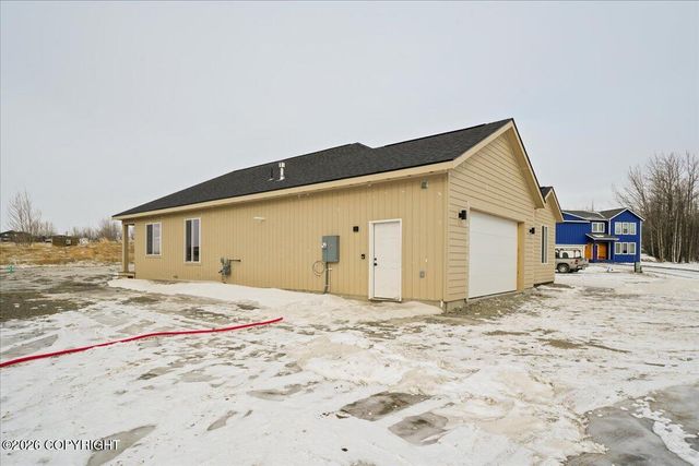 2194 S Skyward View Circle, Palmer, AK 99645