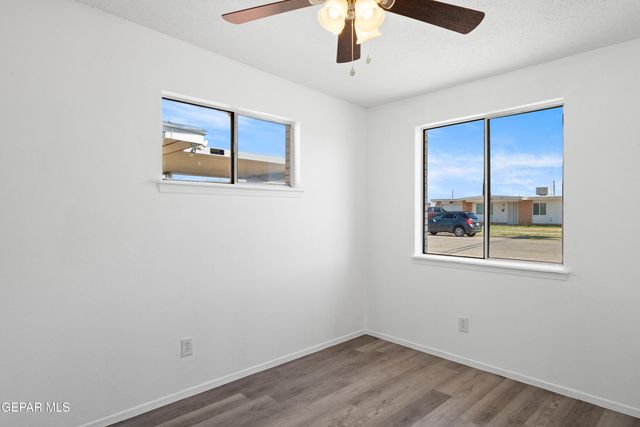 10561 CHAMPLAIN Street, El Paso, TX 79924
