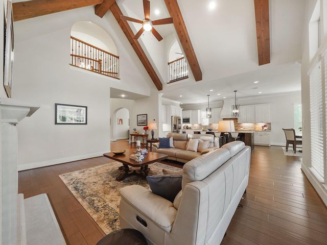 11 Kimberling Court, Tomball, TX 77375
