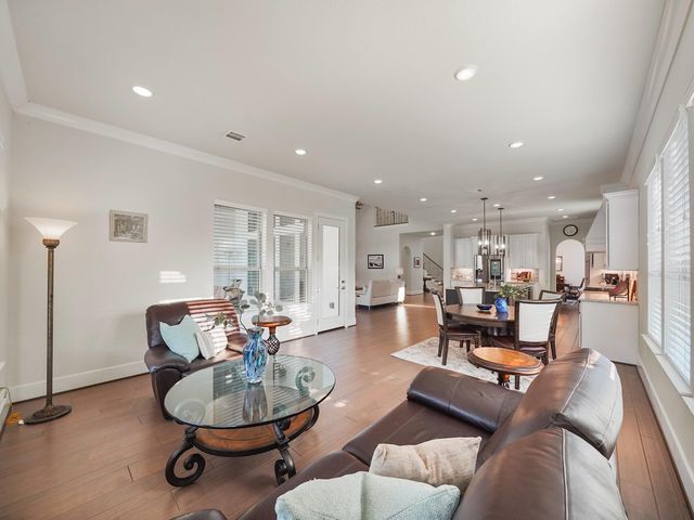 11 Kimberling Court, Tomball, TX 77375