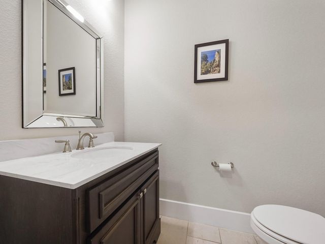 11 Kimberling Court, Tomball, TX 77375