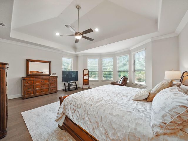 11 Kimberling Court, Tomball, TX 77375
