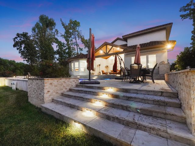 11 Kimberling Court, Tomball, TX 77375