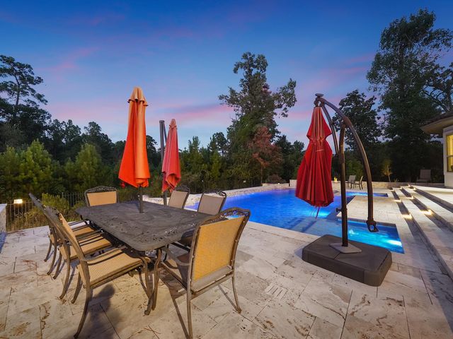 11 Kimberling Court, Tomball, TX 77375