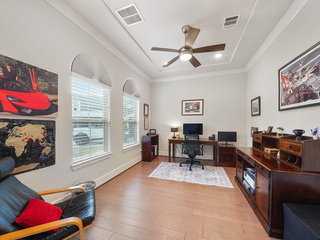 11 Kimberling Court, Tomball, TX 77375