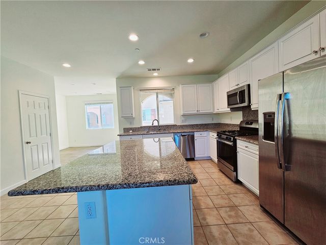 2892 Cedar Lane, Pomona, CA 91767
