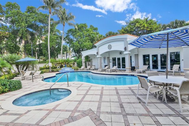 101 SE 20th Avenue 406, Deerfield Beach, FL 33441