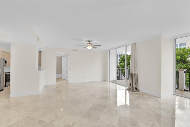 101 SE 20th Avenue 406, Deerfield Beach, FL 33441