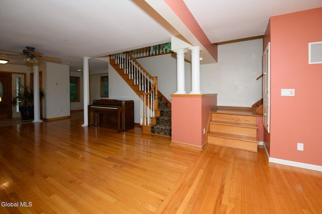 1127 Leesome Lane, Altamont, NY 12009