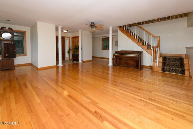 1127 Leesome Lane, Altamont, NY 12009