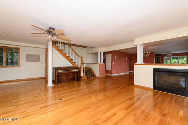 1127 Leesome Lane, Altamont, NY 12009