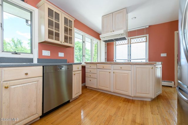 1127 Leesome Lane, Altamont, NY 12009