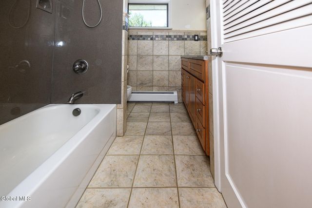 1127 Leesome Lane, Altamont, NY 12009