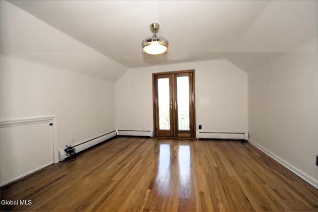 1127 Leesome Lane, Altamont, NY 12009