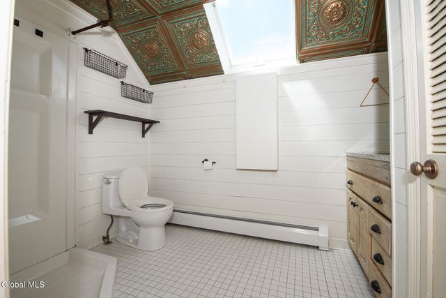 1127 Leesome Lane, Altamont, NY 12009