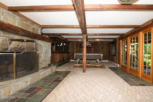 1127 Leesome Lane, Altamont, NY 12009