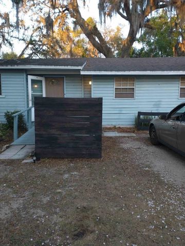 1611 INDIAN TRAIL, Leesburg, FL 34748