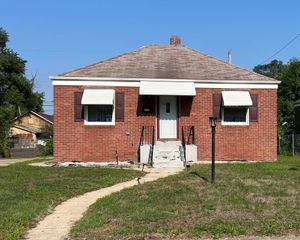 735 Burr Street, Gary, IN 46406