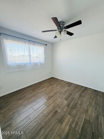 4517 S GRANDVIEW Avenue, Tempe, AZ 85282