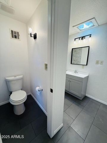 4517 S GRANDVIEW Avenue, Tempe, AZ 85282