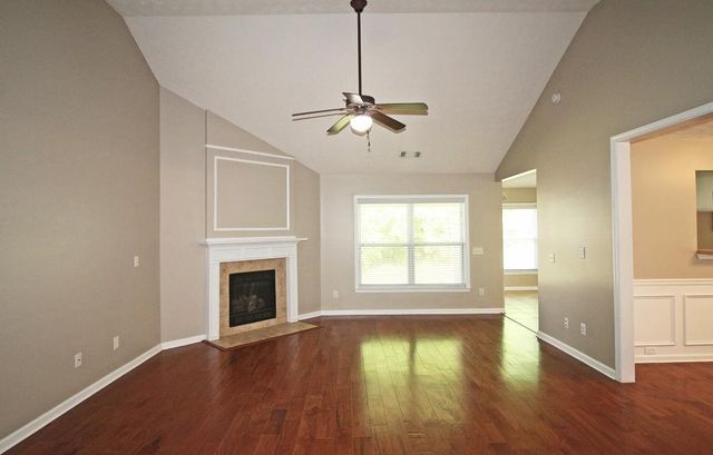 3350 Cooper Woods Drive, Loganville, GA 30052