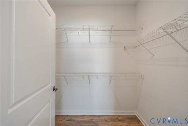 6714 Mayland Ridge Ln, Moseley, VA 23120