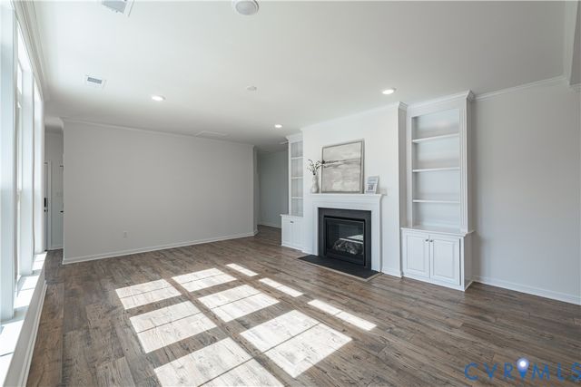 6714 Mayland Ridge Ln, Moseley, VA 23120
