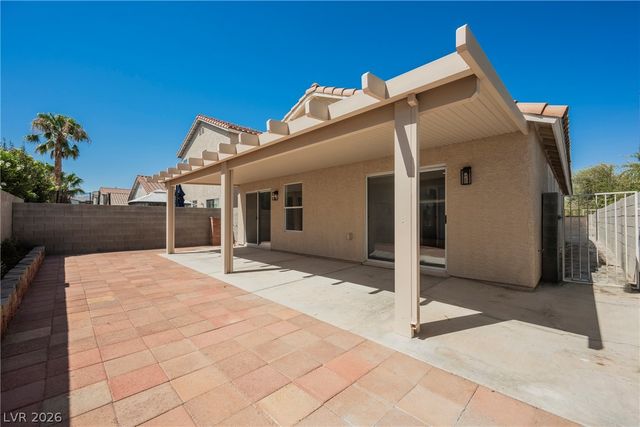 9506 Golden Scots Court, Las Vegas, NV 89123