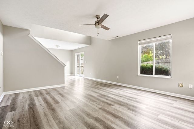 9989 Worthington Boulevard, Fishers, IN 46038